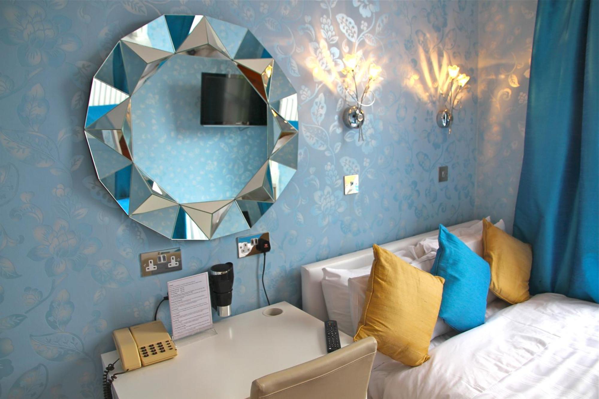 Crompton Guest House Hounslow Luaran gambar
