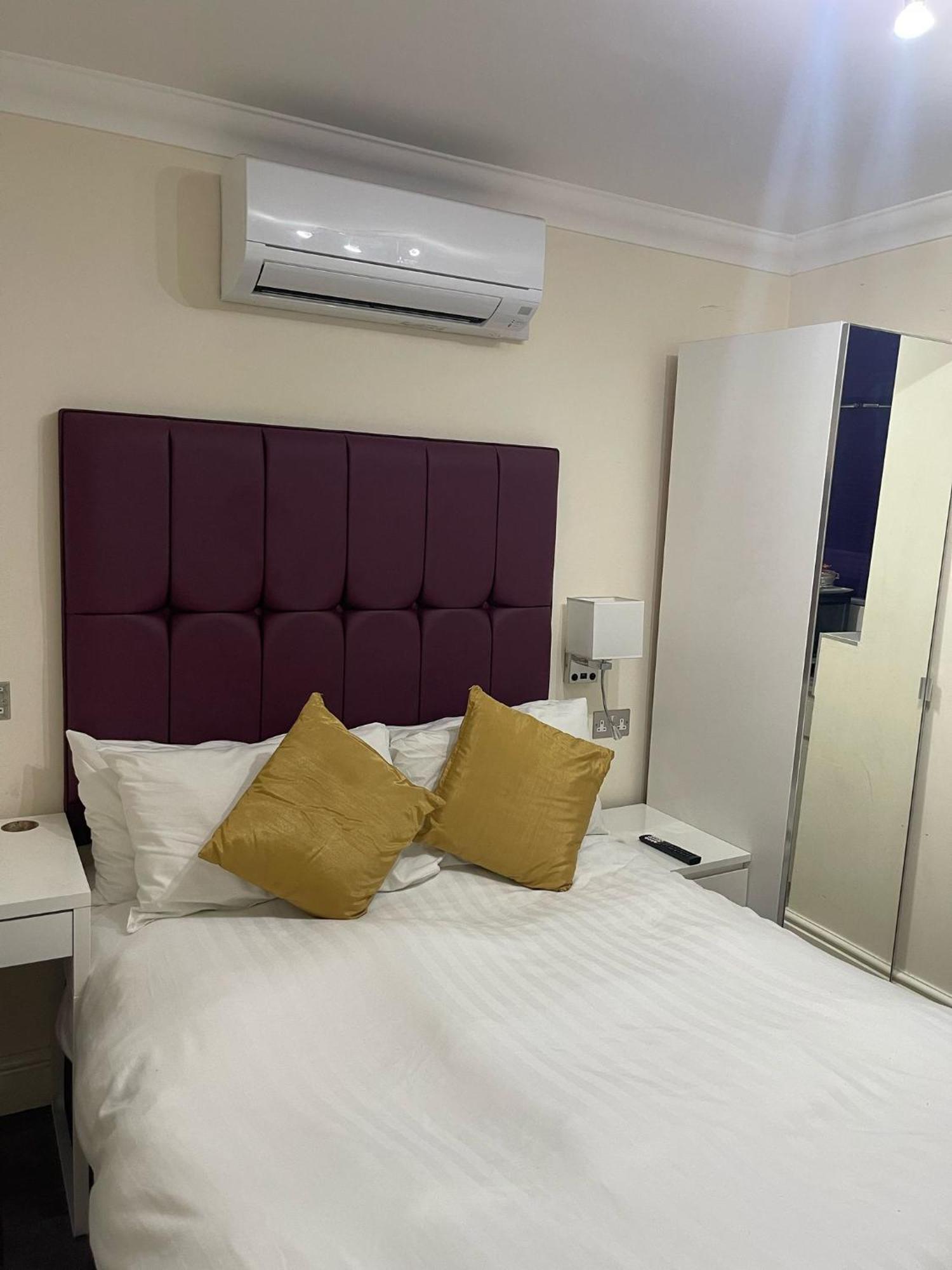 Crompton Guest House Hounslow Luaran gambar