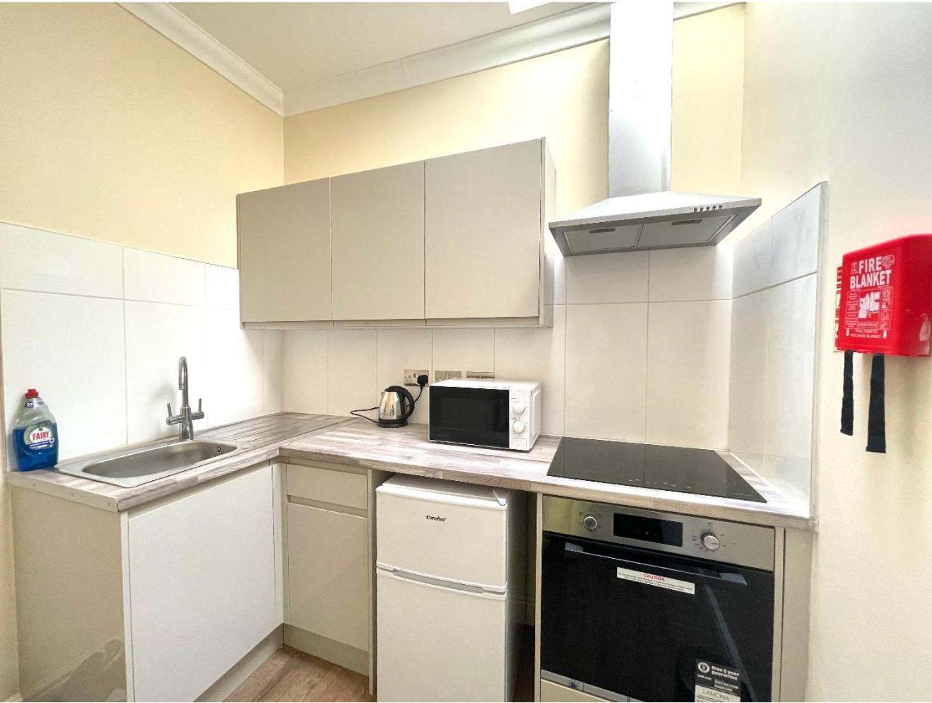 Crompton Guest House Hounslow Luaran gambar