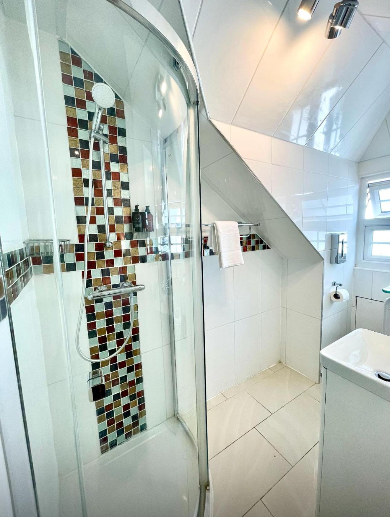 Crompton Guest House Hounslow Luaran gambar