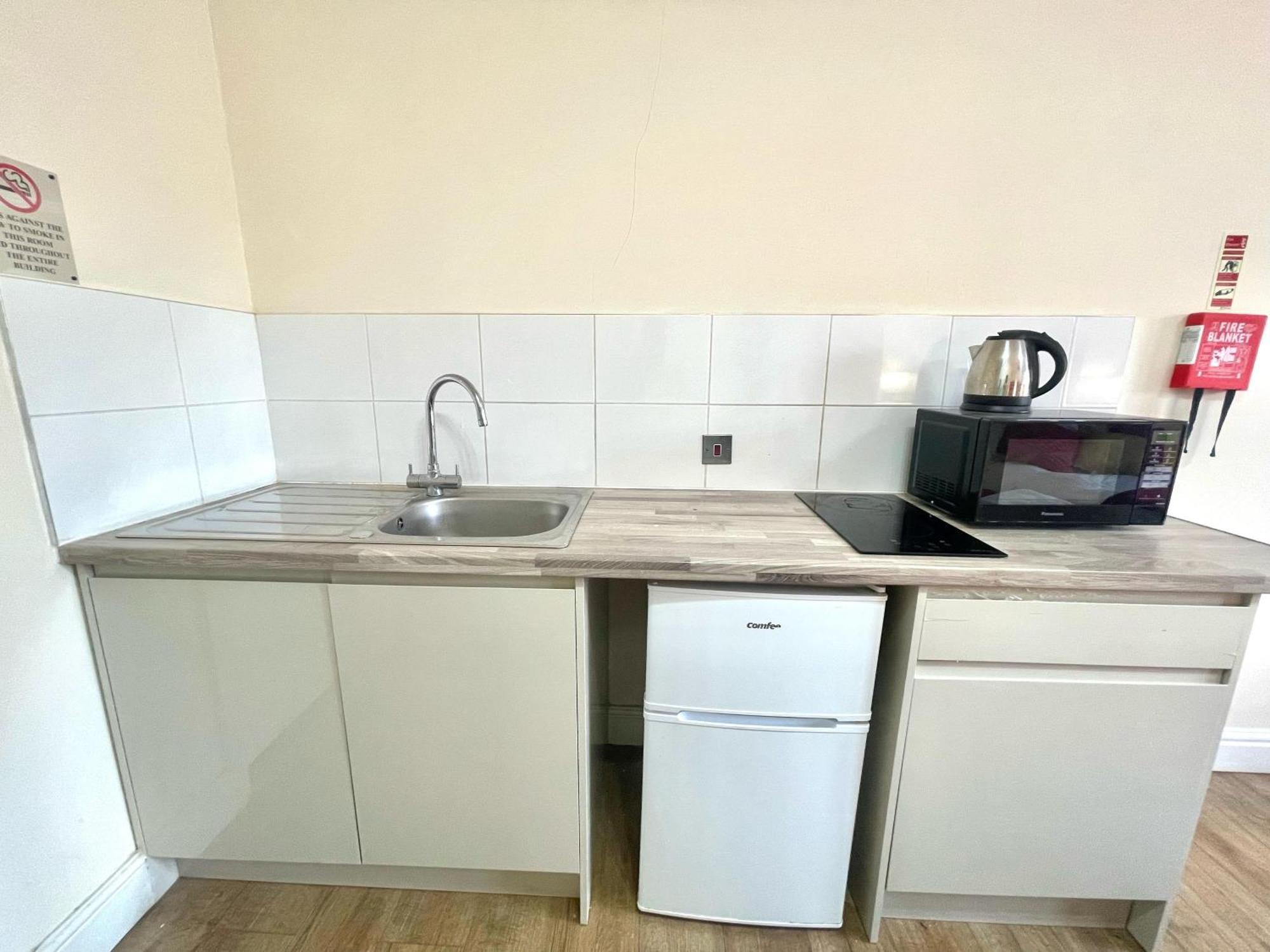Crompton Guest House Hounslow Luaran gambar