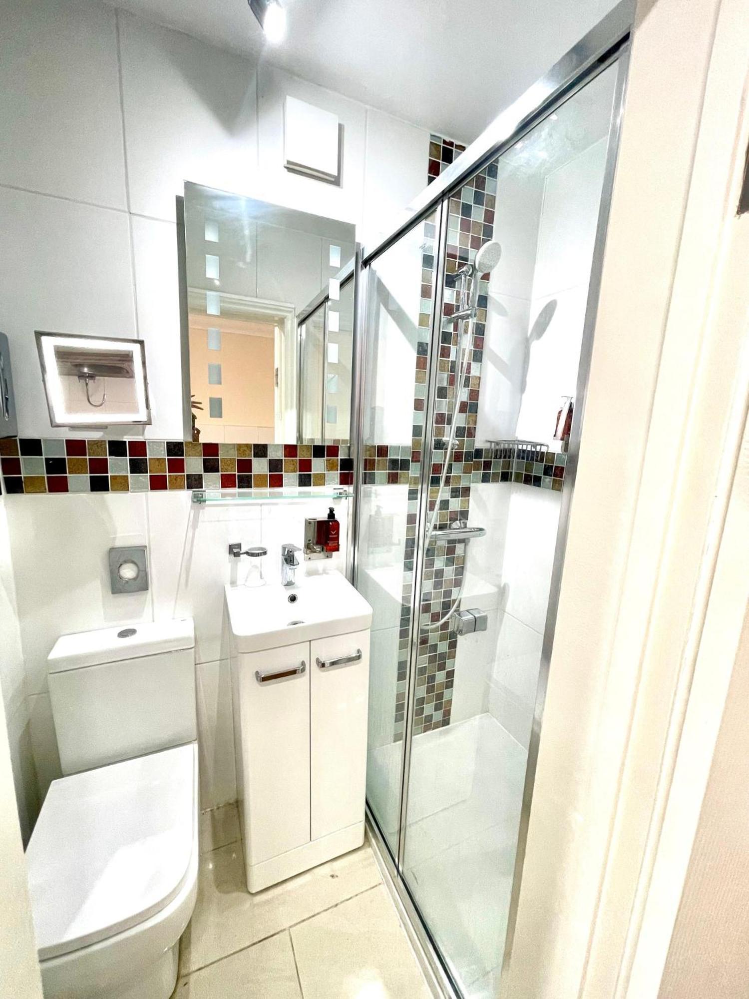 Crompton Guest House Hounslow Luaran gambar