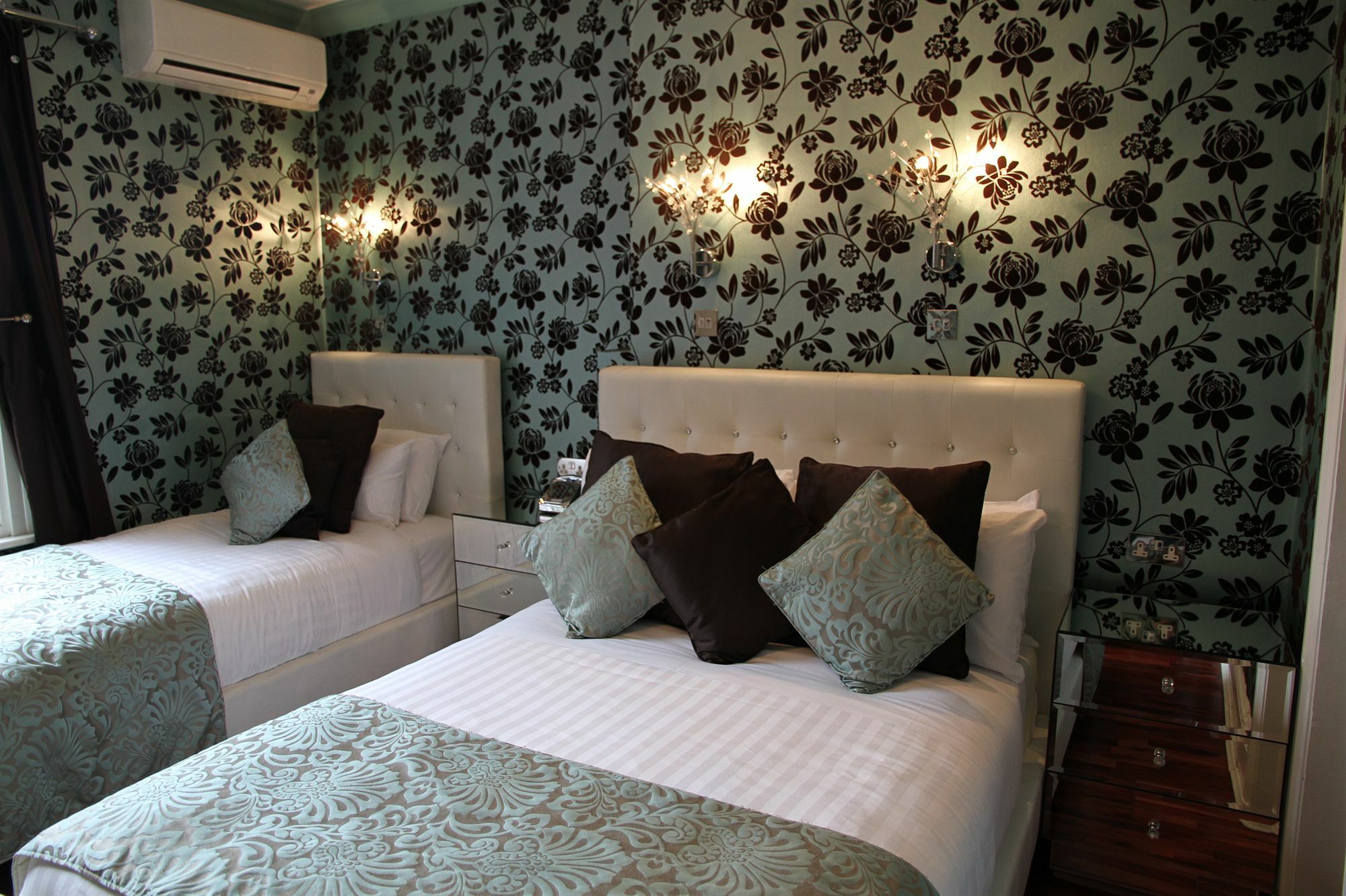Crompton Guest House Hounslow Luaran gambar